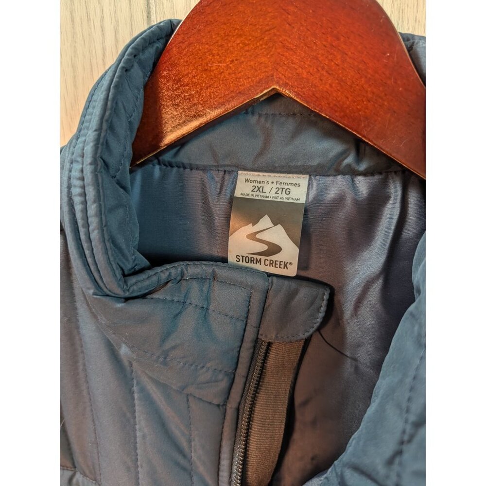 Storm Creek Women’s Size 2XL XXL Bud Light Puffer Vest Jacket Blue Sleeveless - Picture 5 of 7